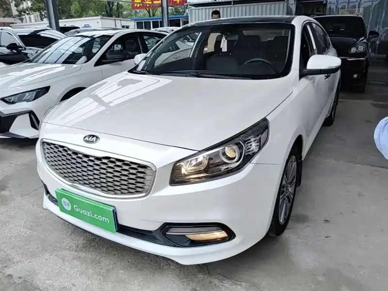 Kia K4