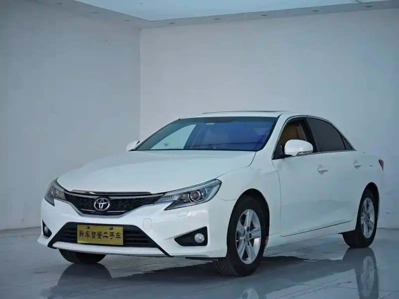 Toyota Reiz
