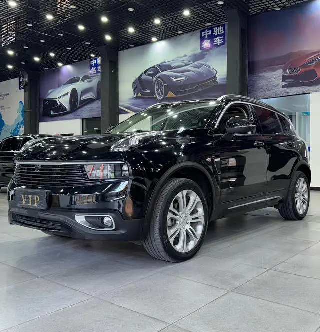 Lynk & Co 01