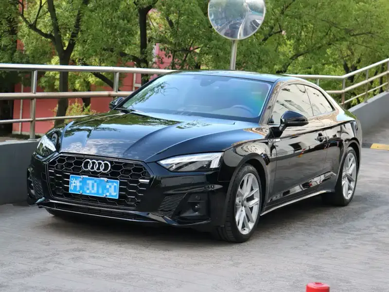 Audi A5 (Import)