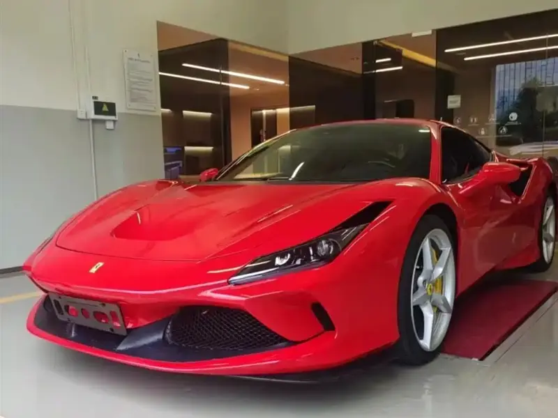 Ferrari F8