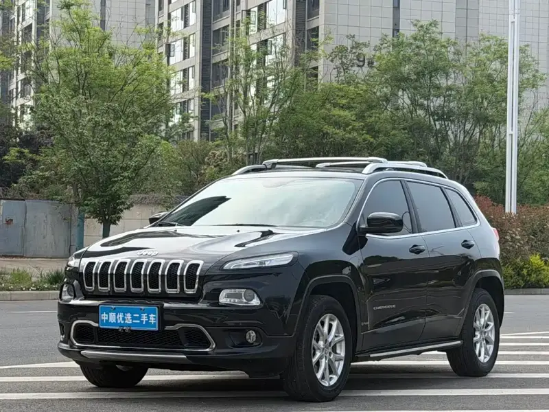 Jeep Cherokee