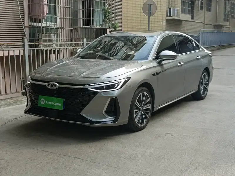 Chery Arrizo 8