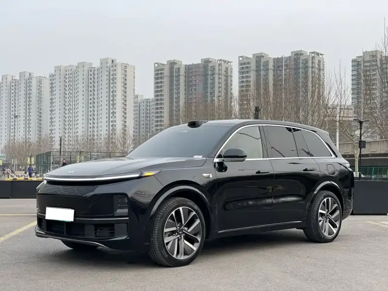 Li Auto L8