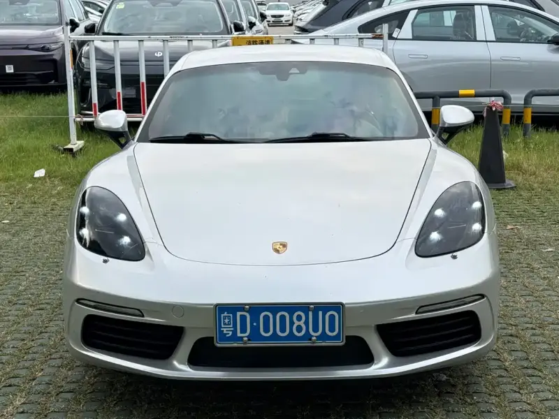 Porsche 718