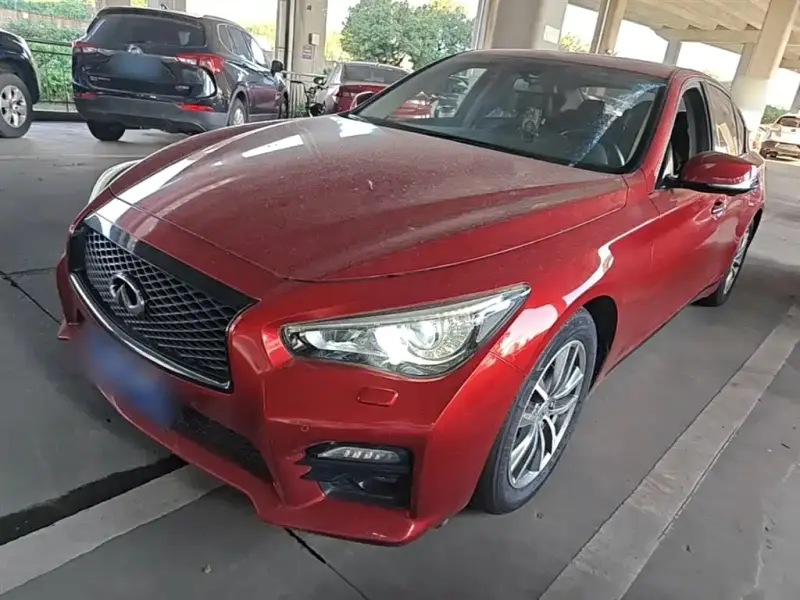 Infiniti Q50L