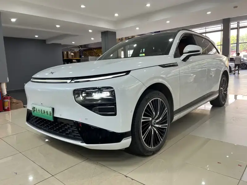 XPeng G9