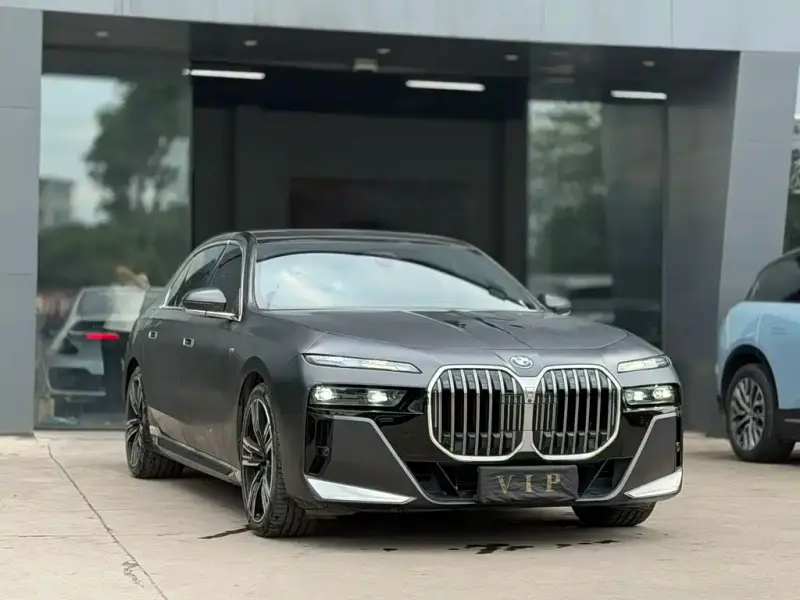 BMW 7-Series