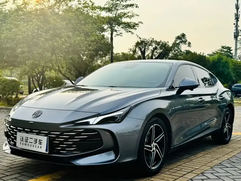 MG MG7