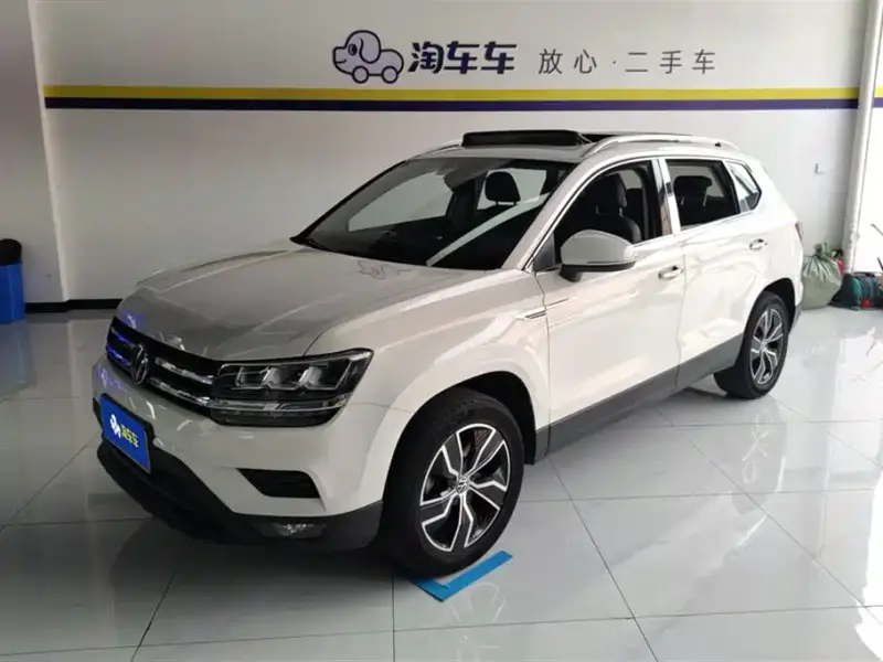 Volkswagen Tharu