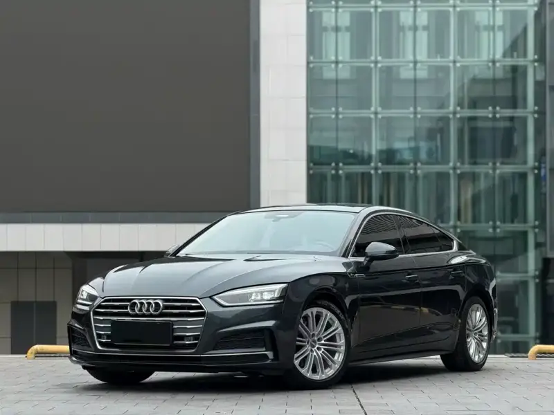 Audi A5 (Import)