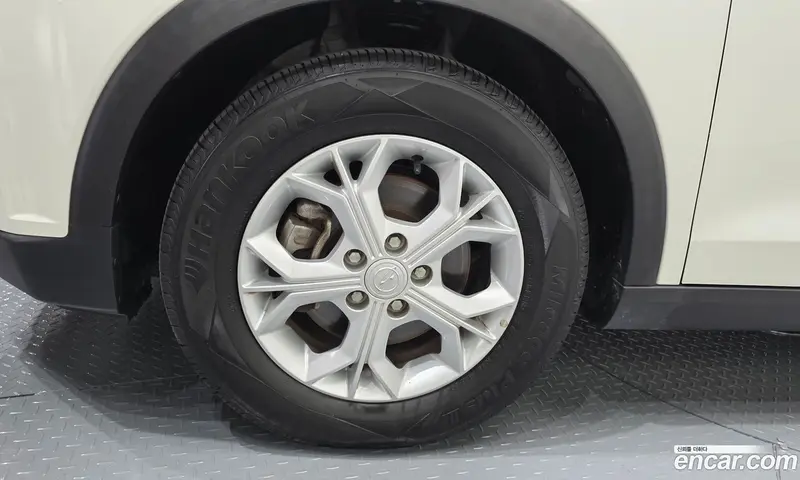KG Mobility Tivoli (TIBOLI)