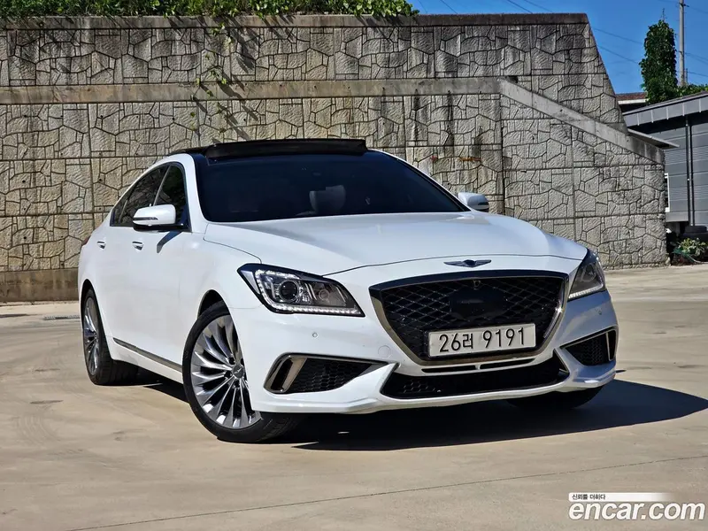Hyundai Genesis