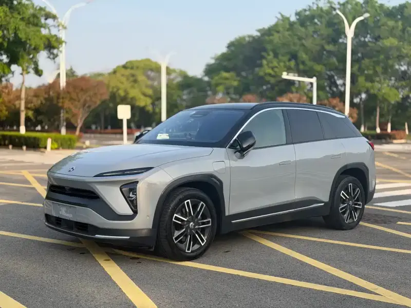NIO ES6