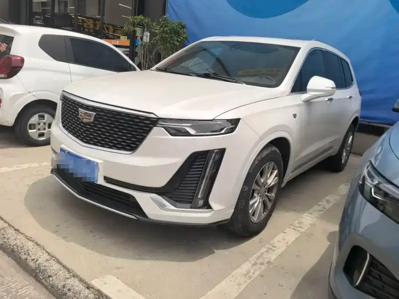 Cadillac XT6