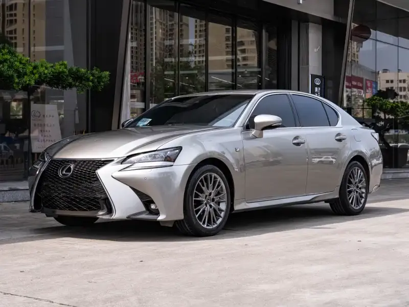 Lexus GS