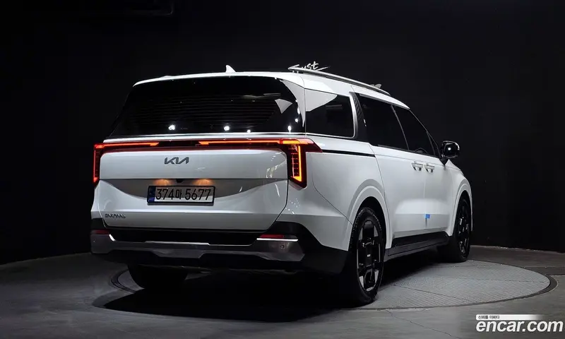 Kia Carnival (Canival)