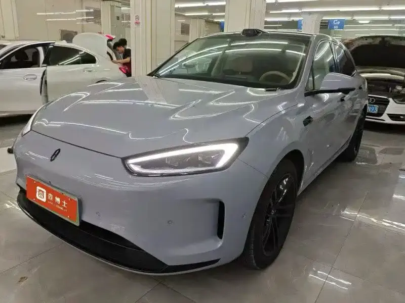AITO M5