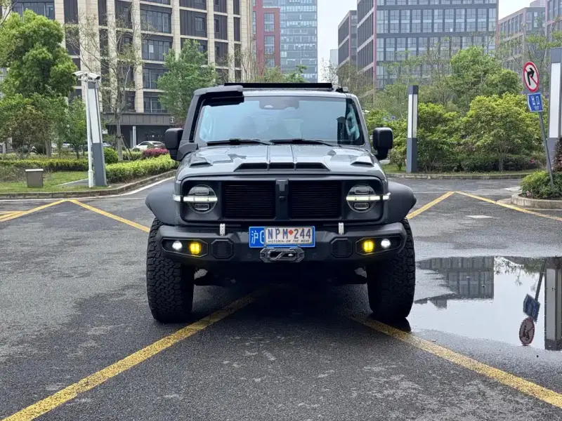 Tank 300