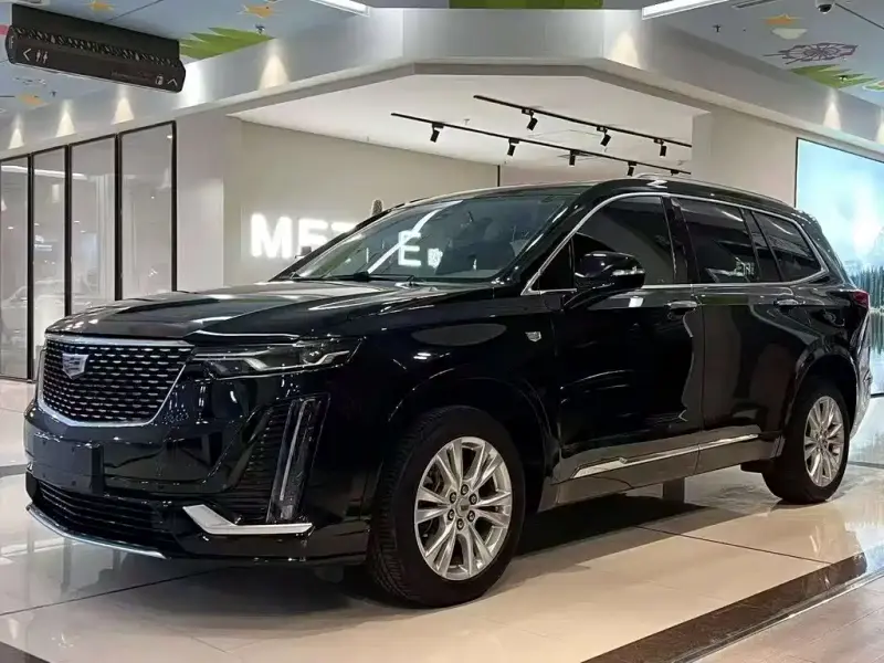 Cadillac XT6