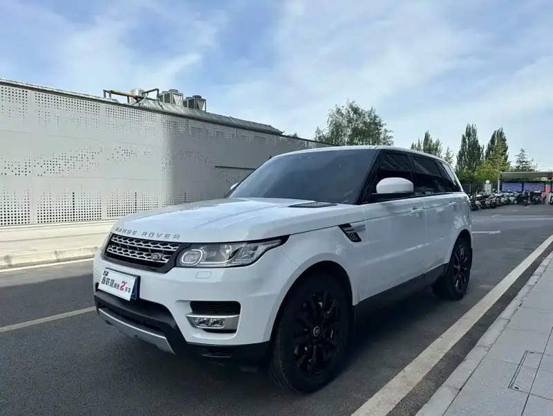 Land Rover Sport