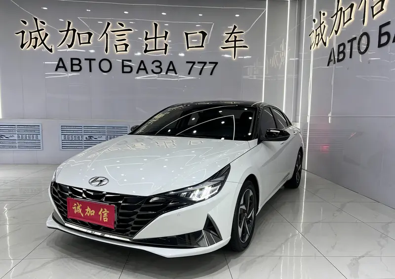 Hyundai Elantra