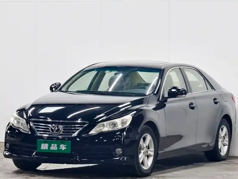 Toyota Reiz