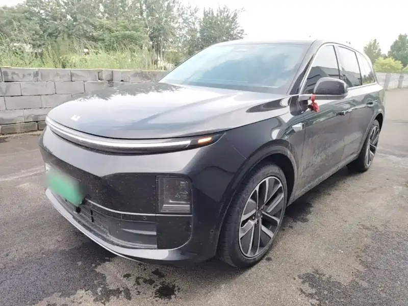 Li Auto L6