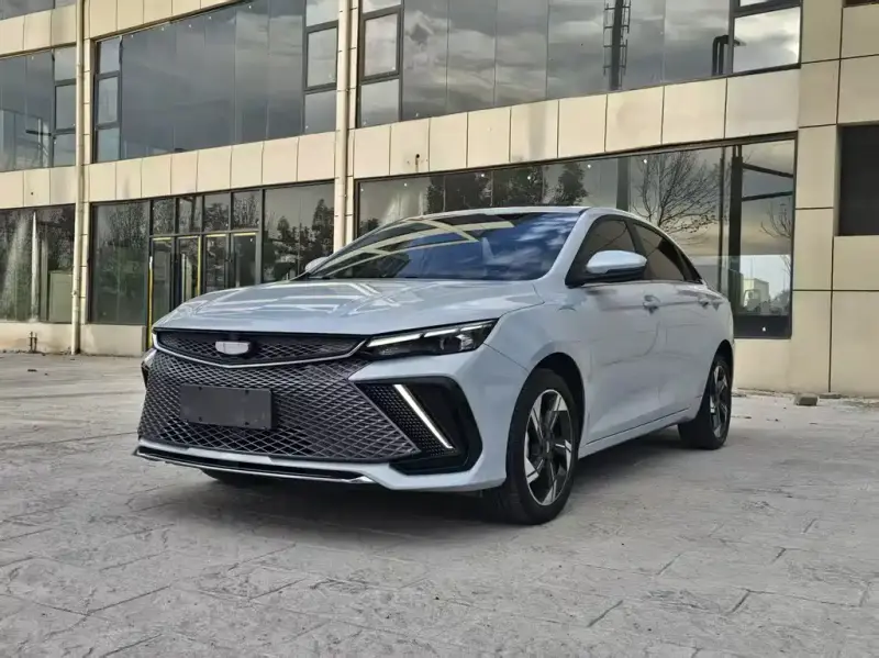 Geely L HiP