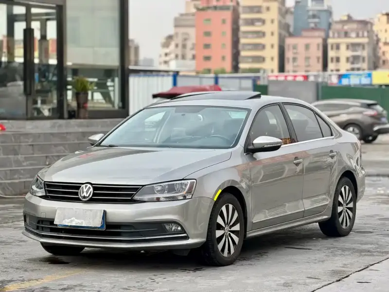 Volkswagen Sagitar