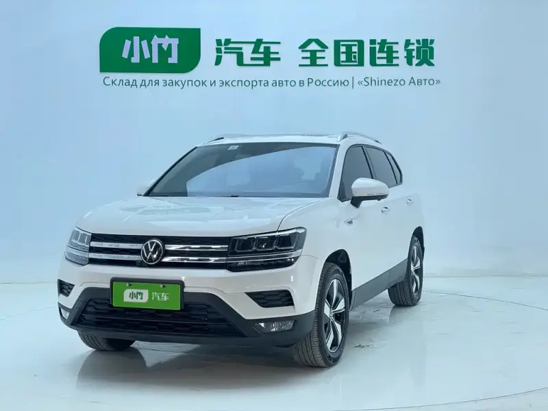 Volkswagen Tharu