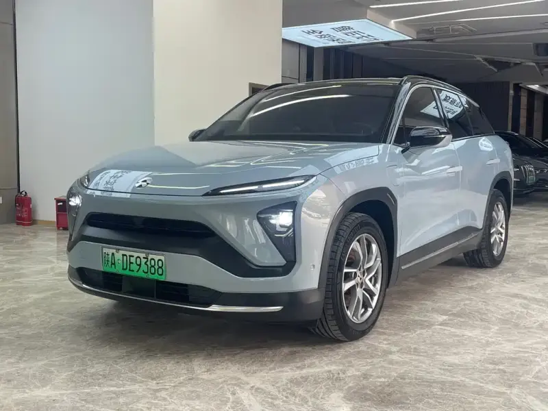 NIO ES6