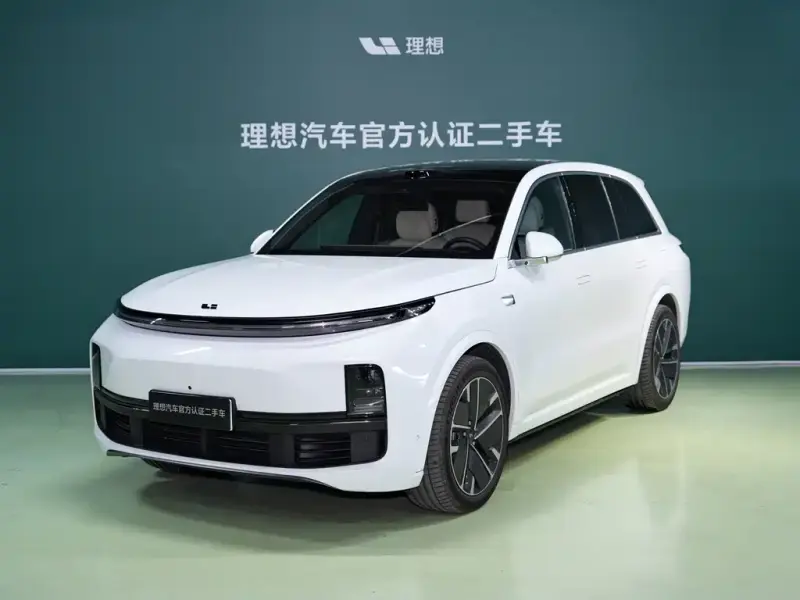 Li Auto L8