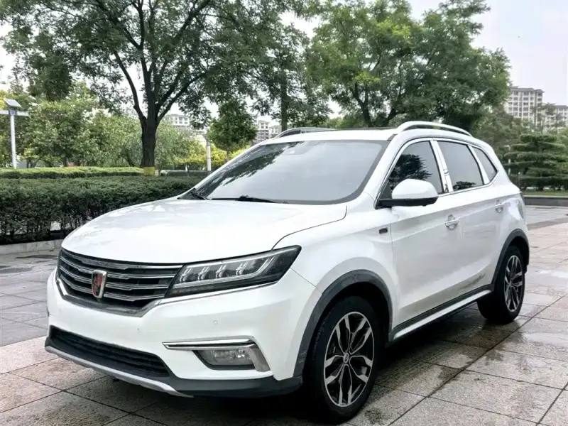 Roewe MG HS (RX5)