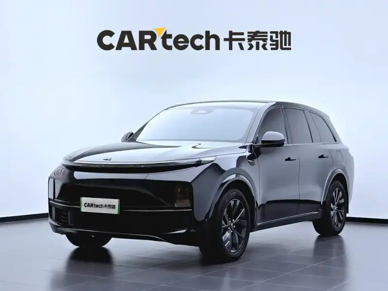 Li Auto L8