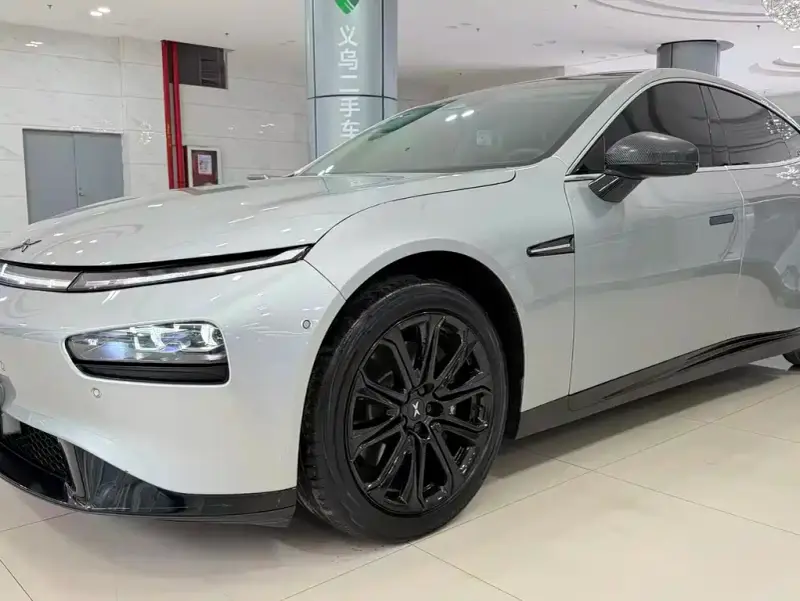 XPeng P7