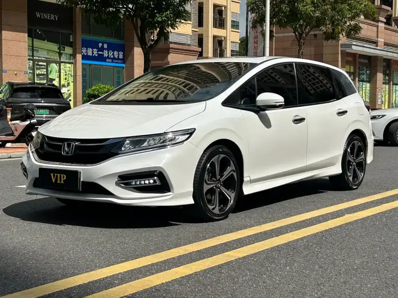 Honda Jade