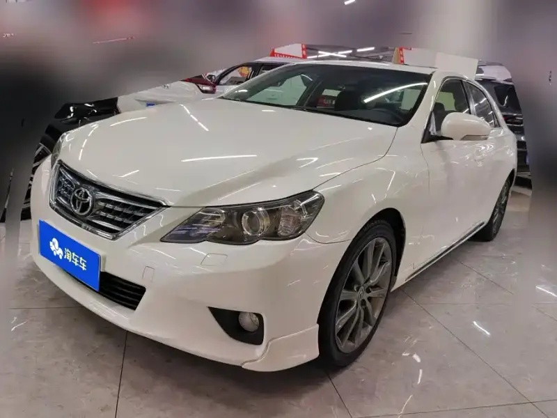 Toyota Reiz