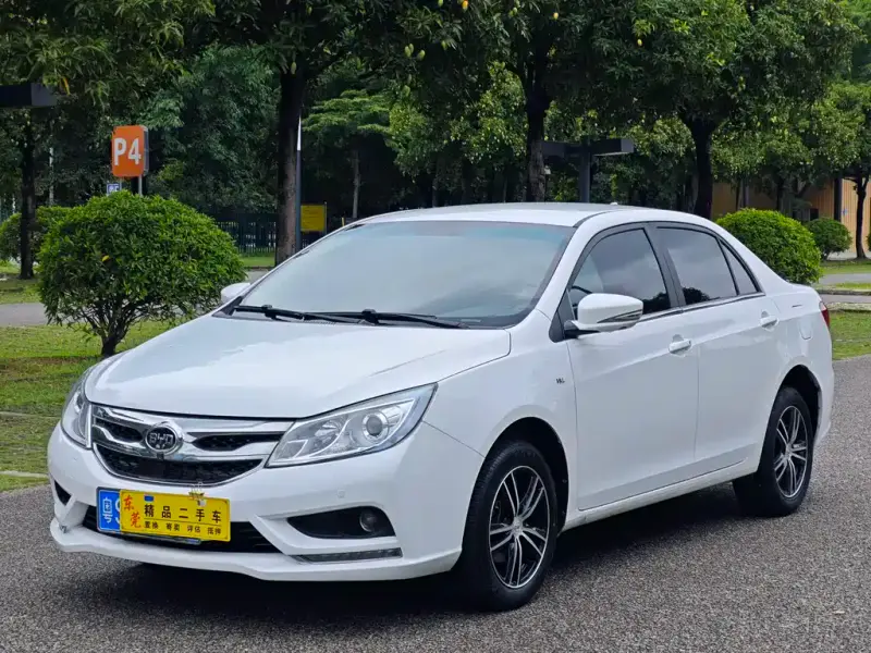 BYD Surui