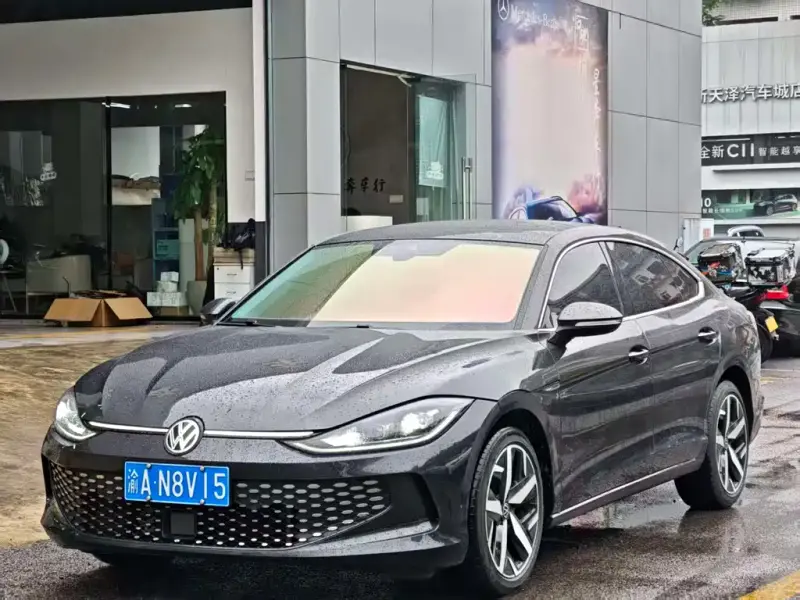 Volkswagen Lamando