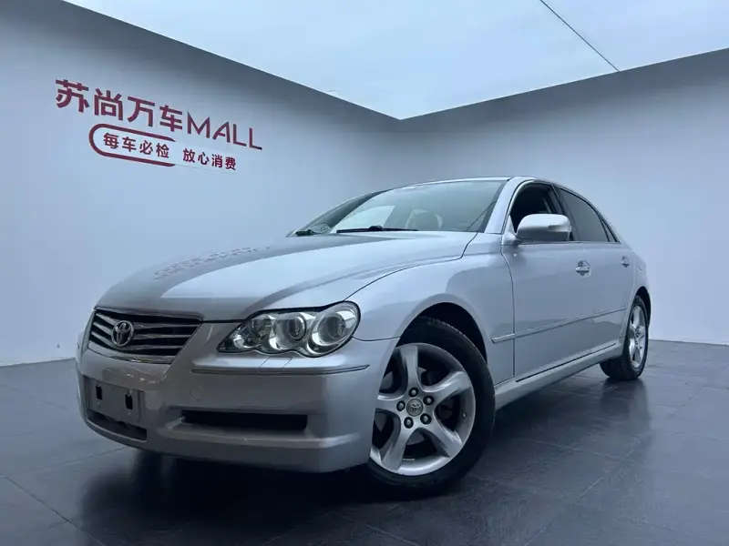Toyota Reiz