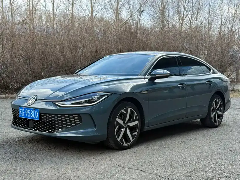 Volkswagen Lamando