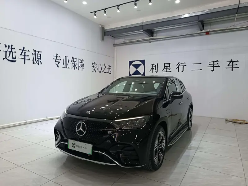 Mercedes-Benz EQE SUV