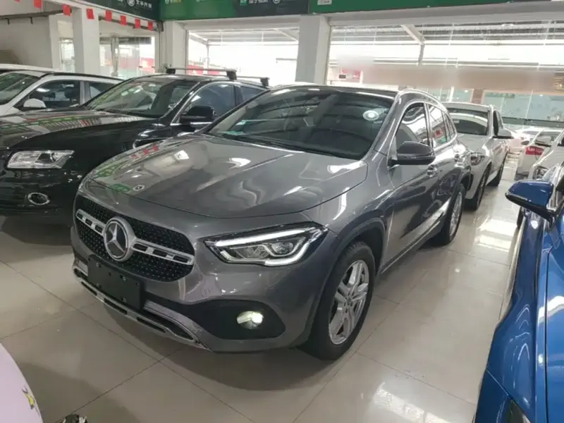 Mercedes-Benz GLA