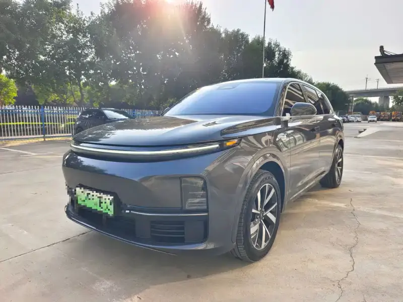 Li Auto L7
