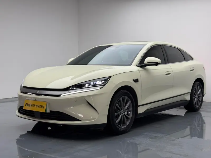 BYD Qin L EV