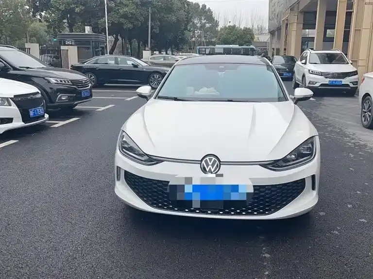 Volkswagen Lamando