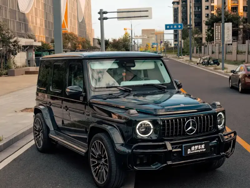 Mercedes-Benz G-Class