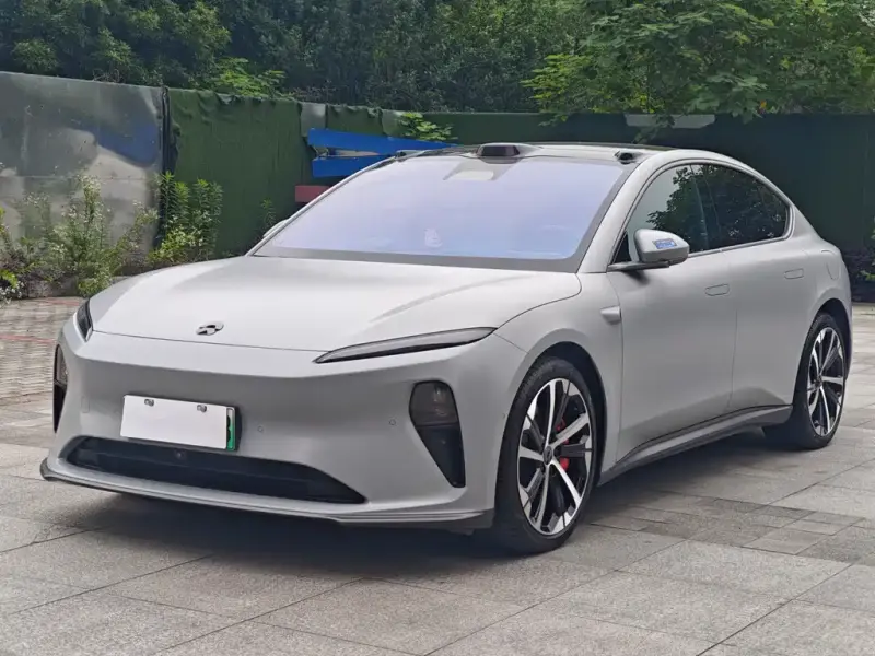 NIO ET5
