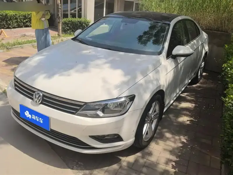 Volkswagen Lamando